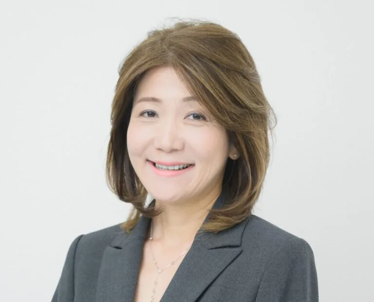 朝比奈 ゆり子