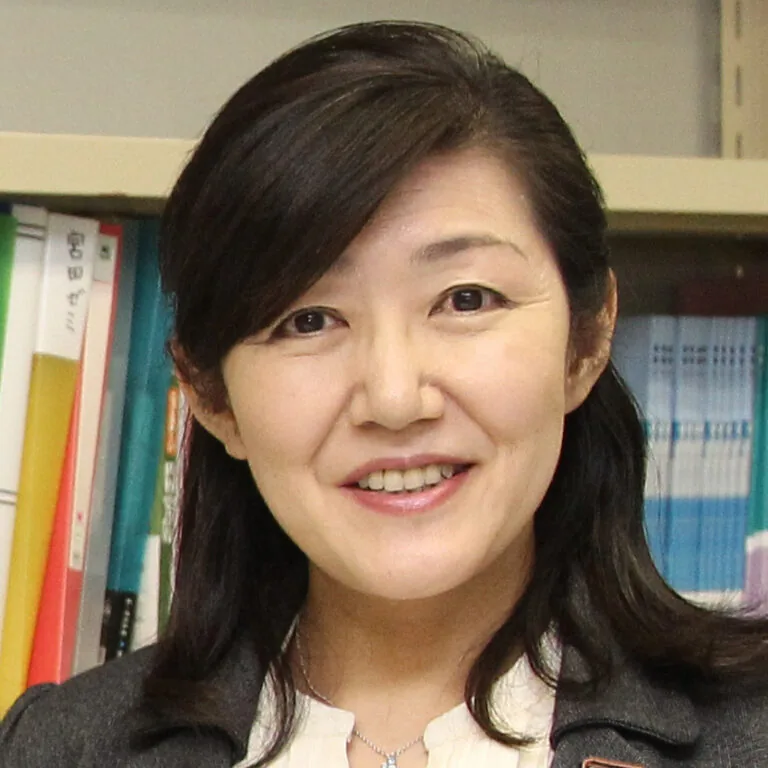 白河 桃子